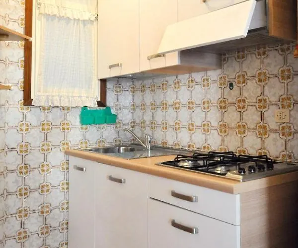 شقة Villaggio Tivoli-3 By Interhome *